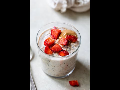 OVERNIGHT OATS RECIPE | perfect for health + weight loss #shorts #oatmeal